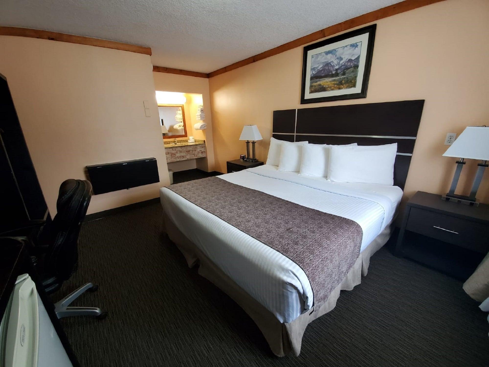 Travelodge By Wyndham Golden Sportsman Lodge Екстер'єр фото